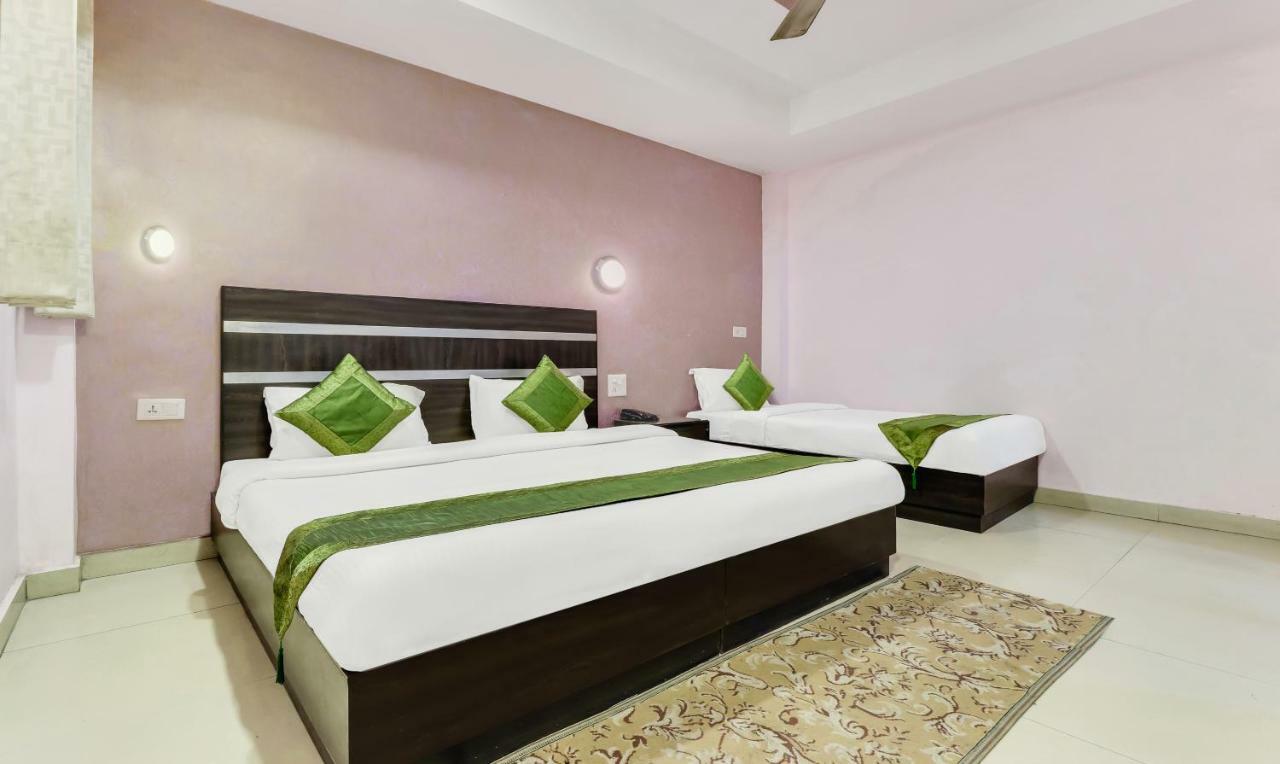 Treebo Trip Himalayan Breeze Hotel Mussoorie Bagian luar foto